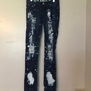 Ten25 Straight Leg Jeans